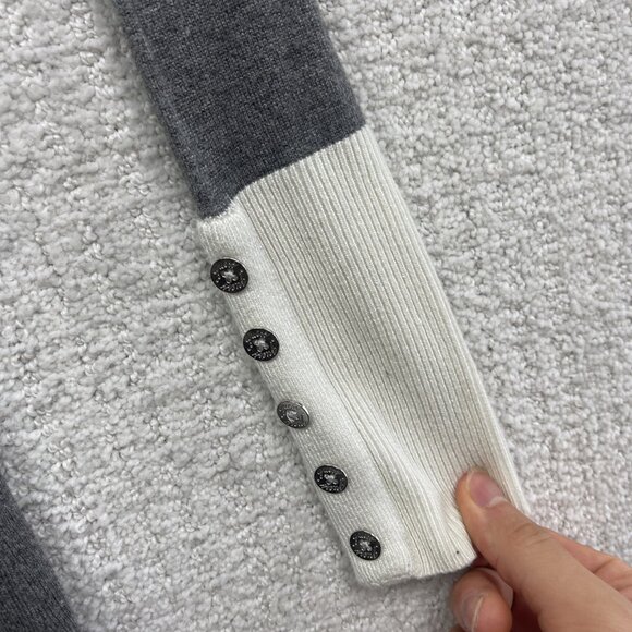 GUESS Dress Womens XS Gray / White Sweater Bodycon Knit Long Sleeve Casual - Picture 11 of 12